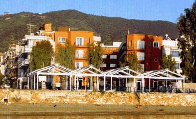Thalassa Hotel Loutra Edipsou  Exterior photo