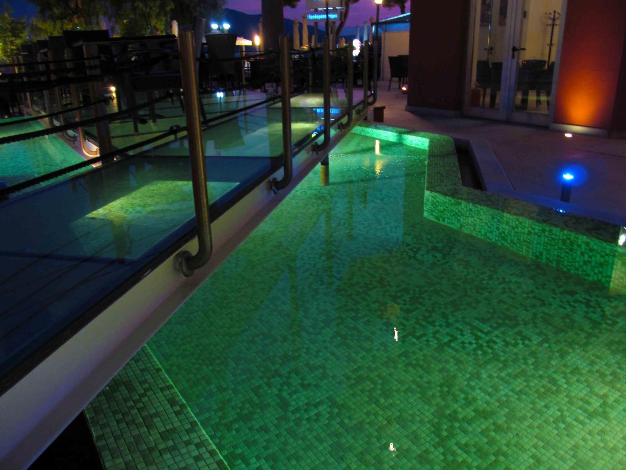 Thalassa Hotel Loutra Edipsou  Exterior photo
