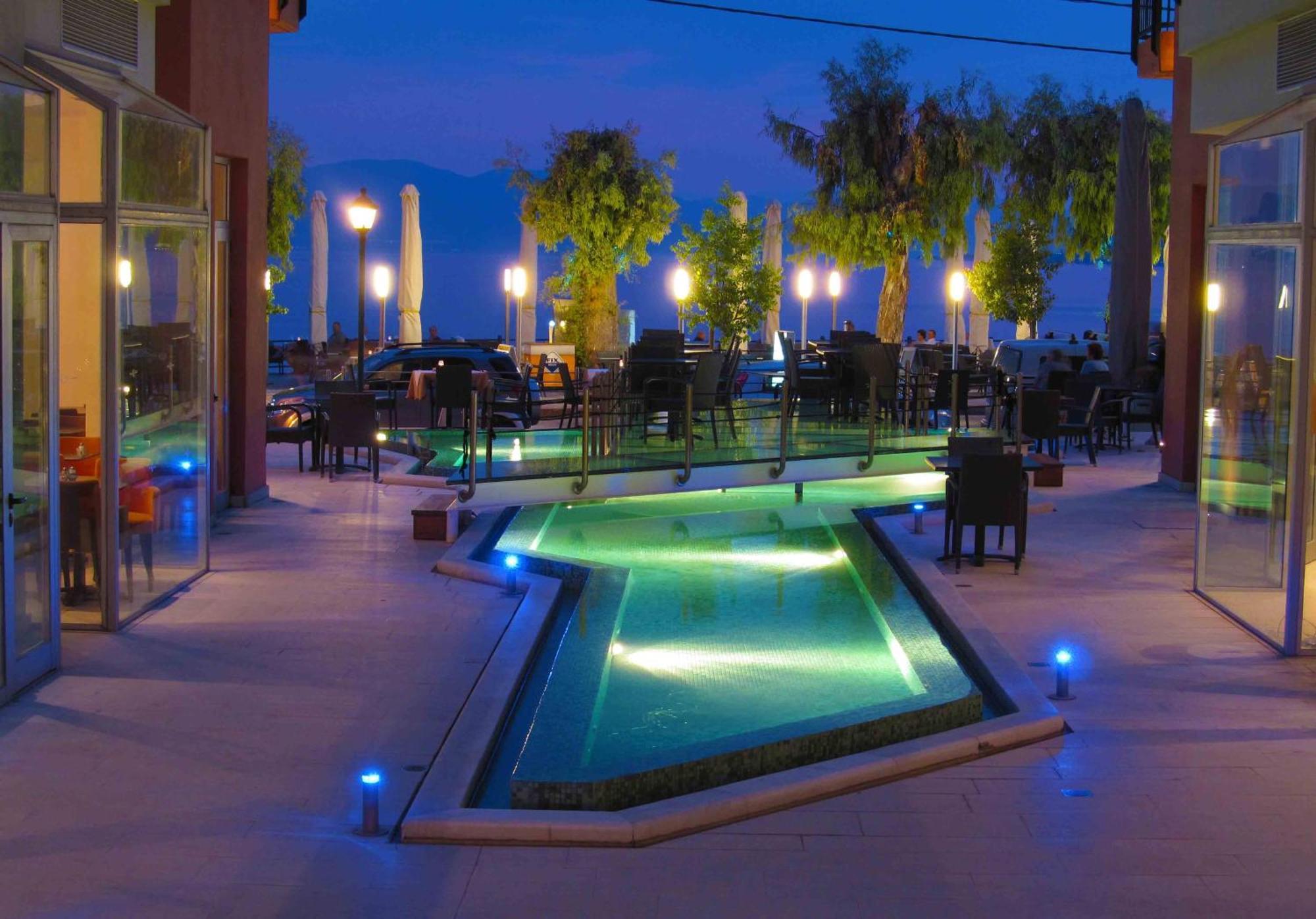 Thalassa Hotel Loutra Edipsou  Exterior photo