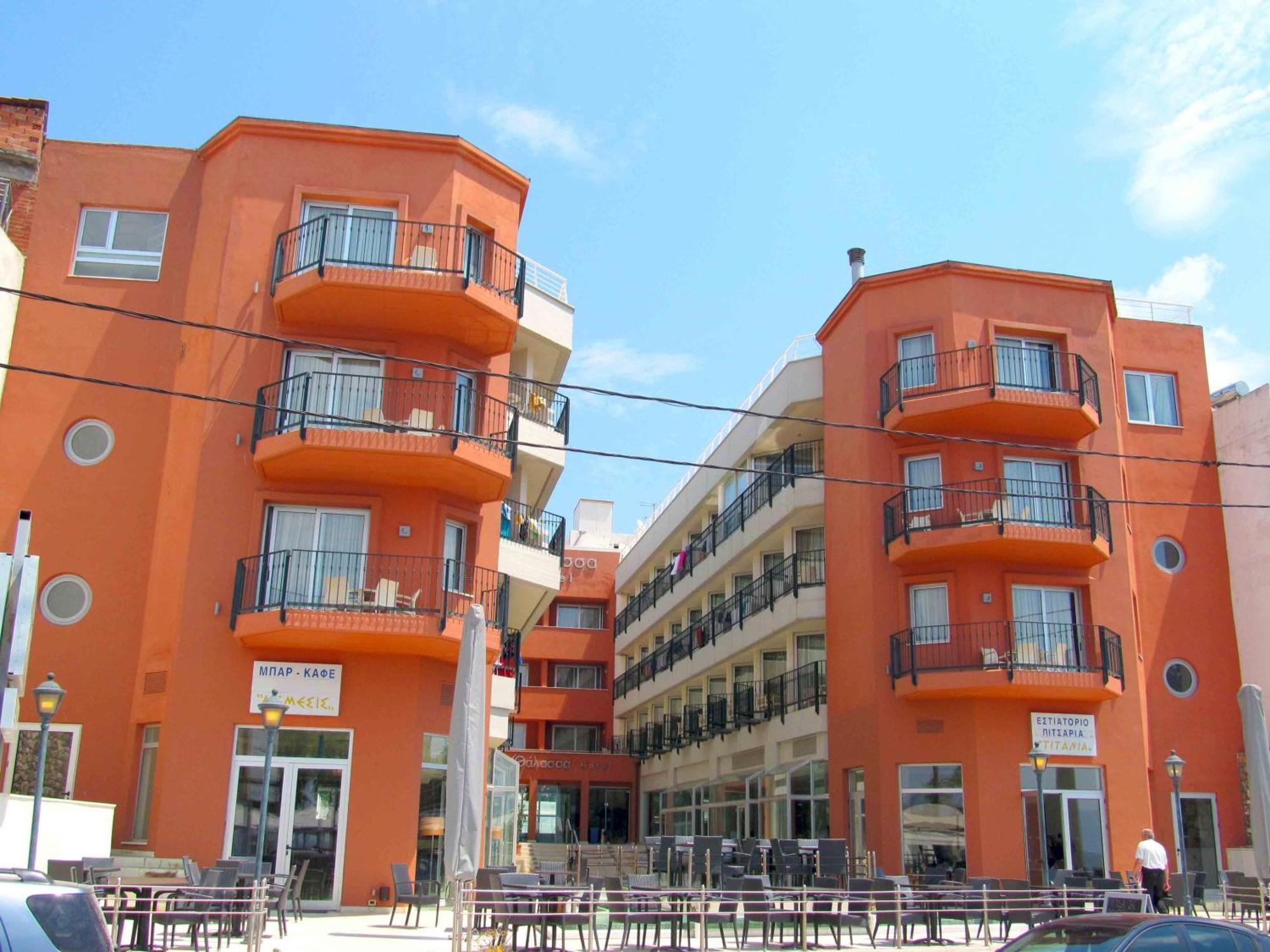 Thalassa Hotel Loutra Edipsou  Exterior photo
